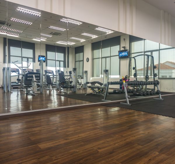 Commercial Mirror Installation in Bend